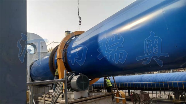 冬季如何維護(hù)和保養(yǎng)甘蔗渣烘干機(jī)？